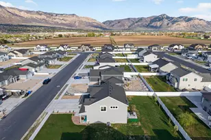 2429 W 2900 N, Farr West, UT 84404 - Photo 35