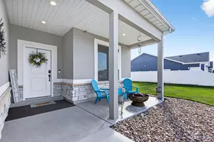 2429 W 2900 N, Farr West, UT 84404 - Photo 7