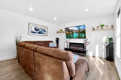 2429 W 2900 N, Farr West, UT 84404 - Photo 17