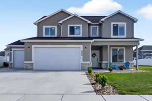 2429 W 2900 N, Farr West, UT 84404 - Photo 5