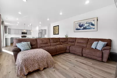 2429 W 2900 N, Farr West, UT 84404 - Photo 19