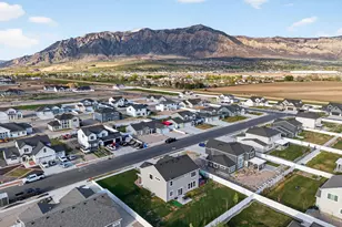 2429 W 2900 N, Farr West, UT 84404 - Photo 43