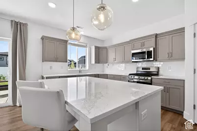2429 W 2900 N, Farr West, UT 84404 - Photo 11