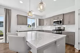2429 W 2900 N, Farr West, UT 84404 - Photo 11