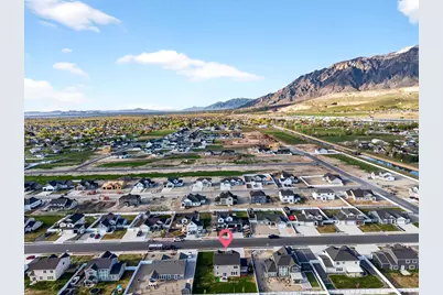 2429 W 2900 N, Farr West, UT 84404 - Photo 47