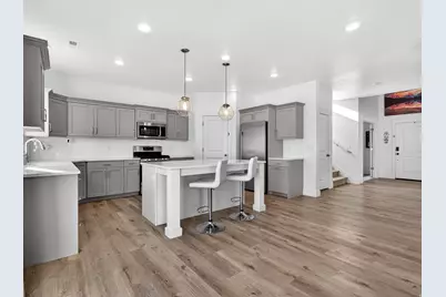 2429 W 2900 N, Farr West, UT 84404 - Photo 15