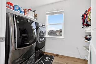 2429 W 2900 N, Farr West, UT 84404 - Photo 23