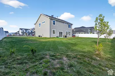 2429 W 2900 N, Farr West, UT 84404 - Photo 33