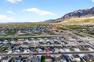 2429 W 2900 N, Farr West, UT 84404 - Photo 45