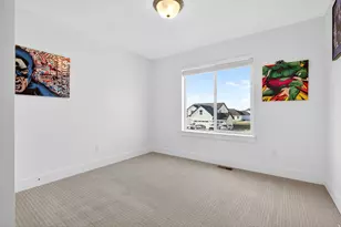 2429 W 2900 N, Farr West, UT 84404 - Photo 25