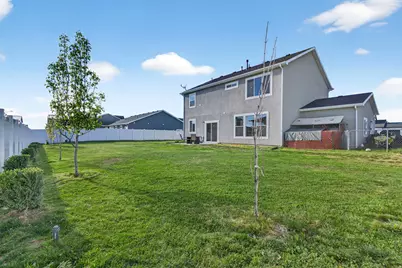 2429 W 2900 N, Farr West, UT 84404 - Photo 37