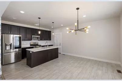 10737 S Lake Terrace Ave, South Jordan, UT 84009 - Photo 9