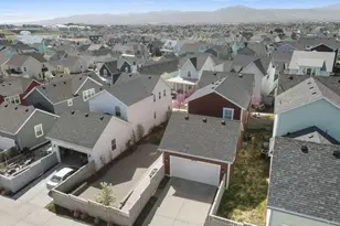 10737 S Lake Terrace Ave, South Jordan, UT 84009 - Photo 29