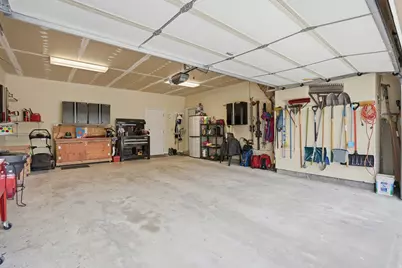 8917 S Powderhorn Dr E, Sandy, UT 84093 - Photo 27