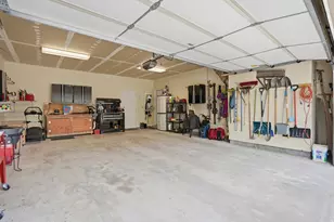 8917 S Powderhorn Dr E, Sandy, UT 84093 - Photo 27