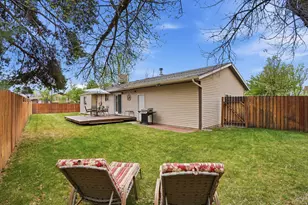 8917 S Powderhorn Dr E, Sandy, UT 84093 - Photo 29