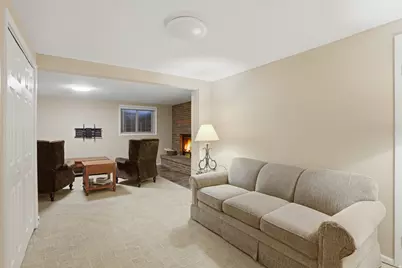 8917 S Powderhorn Dr E, Sandy, UT 84093 - Photo 23