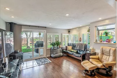 5883 S Homestead Ct E, Murray, UT 84107 - Photo 19