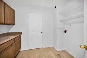 1445 W Silvercreek Dr S, Layton, UT 84041 - Photo 21