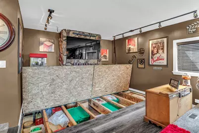 2774 E Willow Wick Dr S, Sandy, UT 84093 - Photo 7