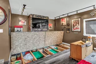 2774 E Willow Wick Dr S, Sandy, UT 84093 - Photo 7