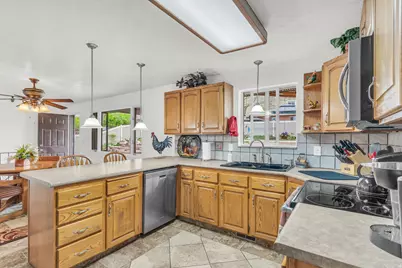 2774 E Willow Wick Dr S, Sandy, UT 84093 - Photo 9