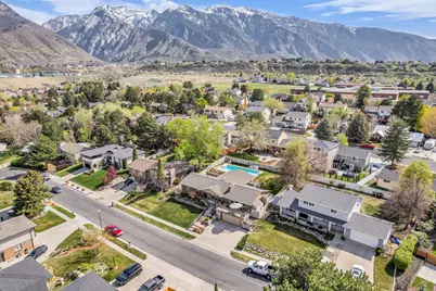 2774 E Willow Wick Dr S, Sandy, UT 84093 - Photo 37