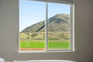 455 S 1580 E, Hyrum, UT 84319 - Photo 17