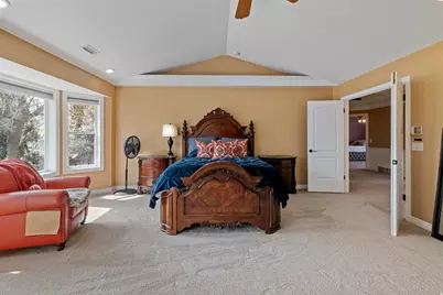 1938 E Vintage Woods Ct S, Holladay, UT 84117 - Photo 15