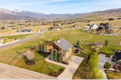 3710 N Foothill Ln, Eden, UT 84310 - Photo 23