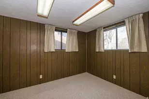 11 E Bonneville Dr, Bountiful, UT 84010 - Photo 37