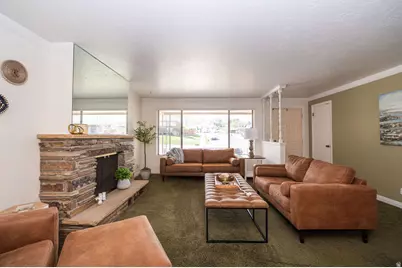 11 E Bonneville Dr, Bountiful, UT 84010 - Photo 7