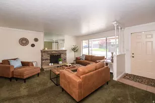 11 E Bonneville Dr, Bountiful, UT 84010 - Photo 5