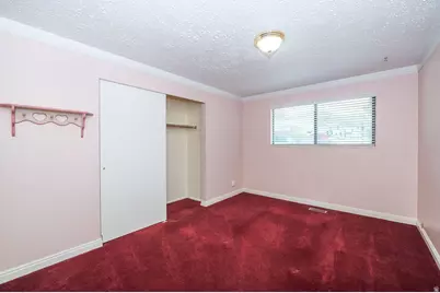 11 E Bonneville Dr, Bountiful, UT 84010 - Photo 17