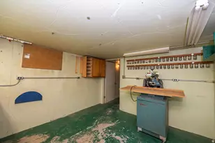 11 E Bonneville Dr, Bountiful, UT 84010 - Photo 31