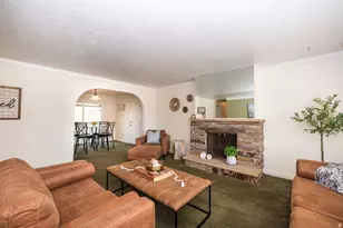 11 E Bonneville Dr, Bountiful, UT 84010 - Photo 9