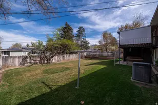 11 E Bonneville Dr, Bountiful, UT 84010 - Photo 39