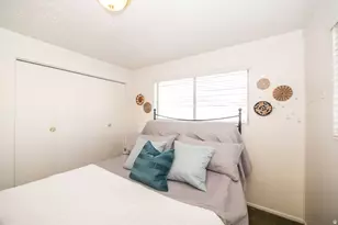 11 E Bonneville Dr, Bountiful, UT 84010 - Photo 23