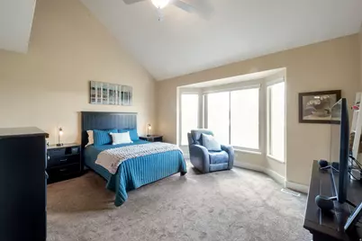 10272 S Eagle Cliff Way, Sandy, UT 84092 - Photo 15