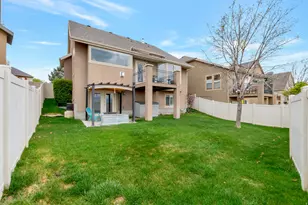 10272 S Eagle Cliff Way, Sandy, UT 84092 - Photo 39