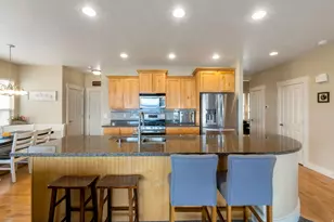 10272 S Eagle Cliff Way, Sandy, UT 84092 - Photo 5