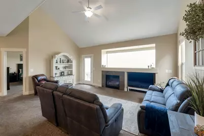 10272 S Eagle Cliff Way, Sandy, UT 84092 - Photo 11