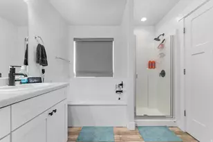 1367 W Fort Rock Dr, Saratoga Springs, UT 84045 - Photo 17