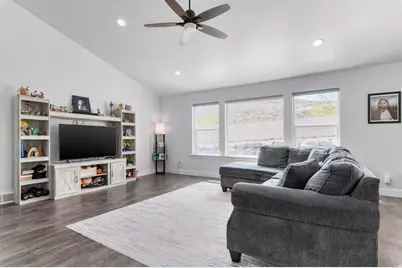 1367 W Fort Rock Dr, Saratoga Springs, UT 84045 - Photo 7