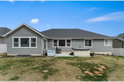 1367 W Fort Rock Dr, Saratoga Springs, UT 84045 - Photo 33