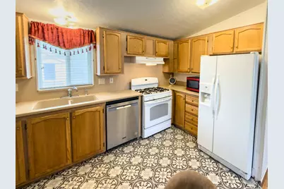 1963 E 1700 S, Price, UT 84501 - Photo 7