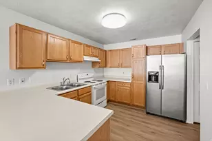 3575 S Villa View Dr W, West Valley, UT 84120 - Photo 11