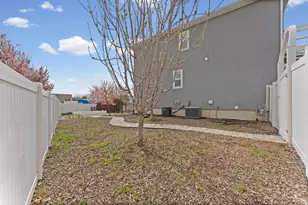 3877 W Bumper Crop Circle, Riverton, UT 84065 - Photo 55