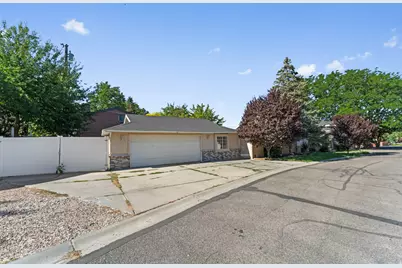 1522 E Amblewood Ln, Holladay, UT 84124 - Photo 51