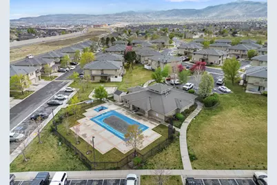 4892 W Aspen Springs Dr, Riverton, UT 84096 - Photo 23